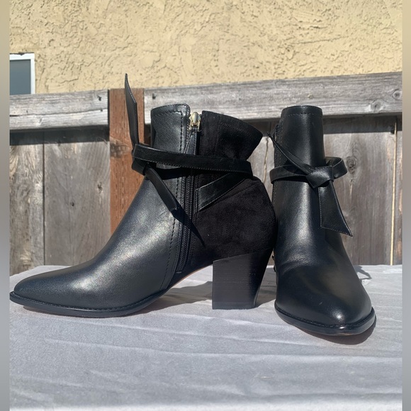 Alexandre Birman Clarita 60 Leather & Suede Booties - New w/o Box - Picture 2 of 13